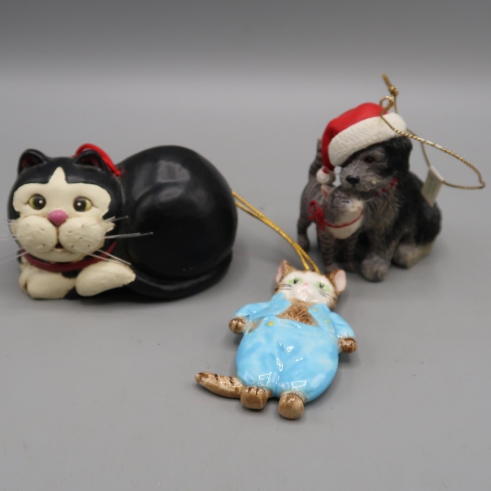 Tuxedo Cat Kitten Christmas Ornament‎ Black & White Schmid Japan Vintage 90s